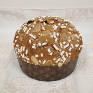 Panettone classico con mandorle